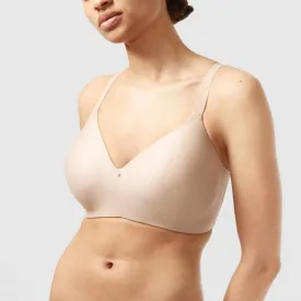C Comfort Wirefree T-Shirt Bra In Nude - Chantelle