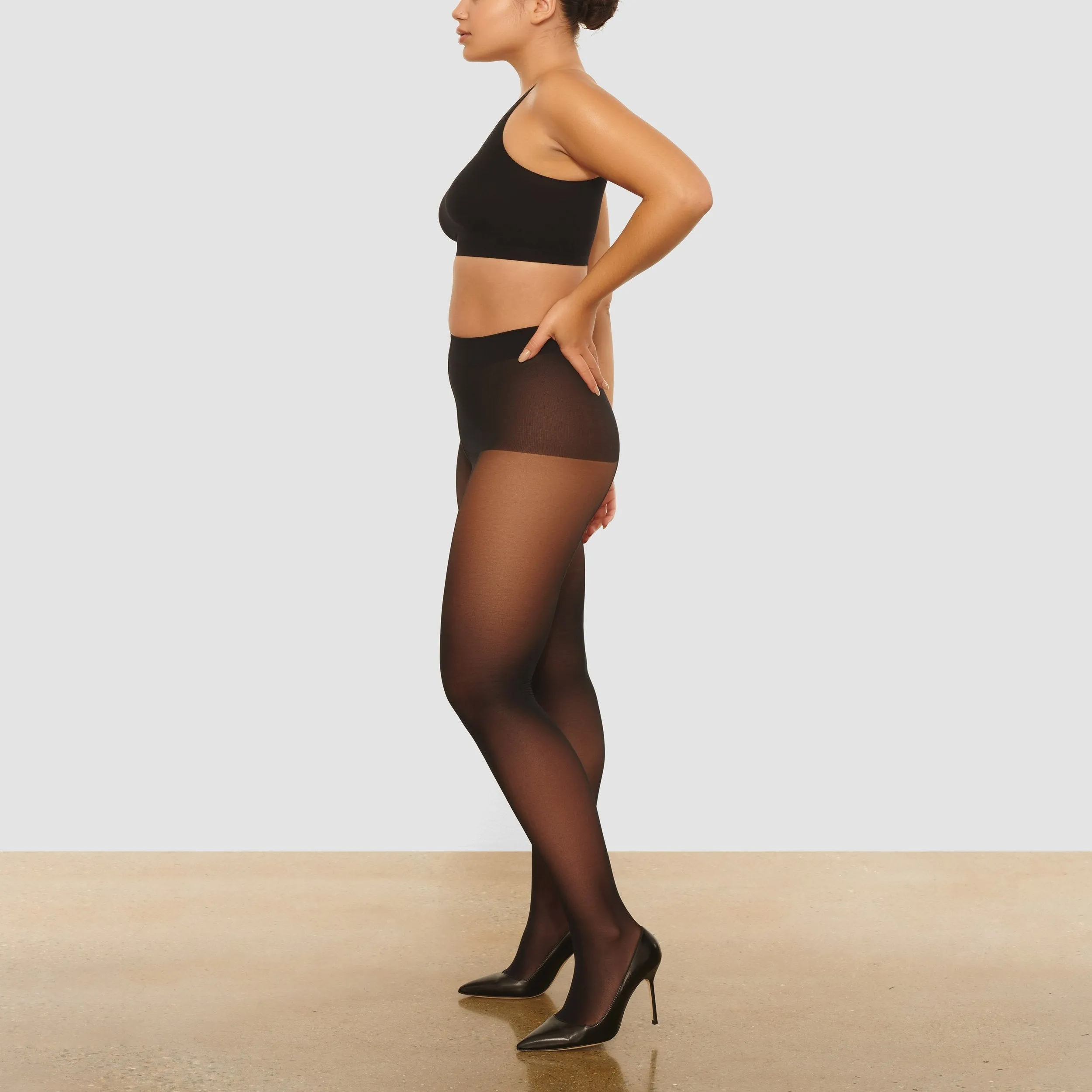 HOSIERY BRALETTE | ONYX